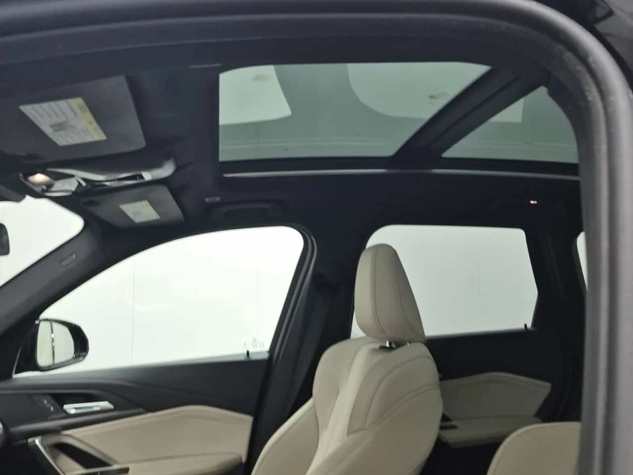 BMW X1 * XDRIVE28I * 2 КЛЮЧА * ПАНОРАМА * АВТОКРЕДИТ * , снимка 14 - Автомобили и джипове - 54831446
