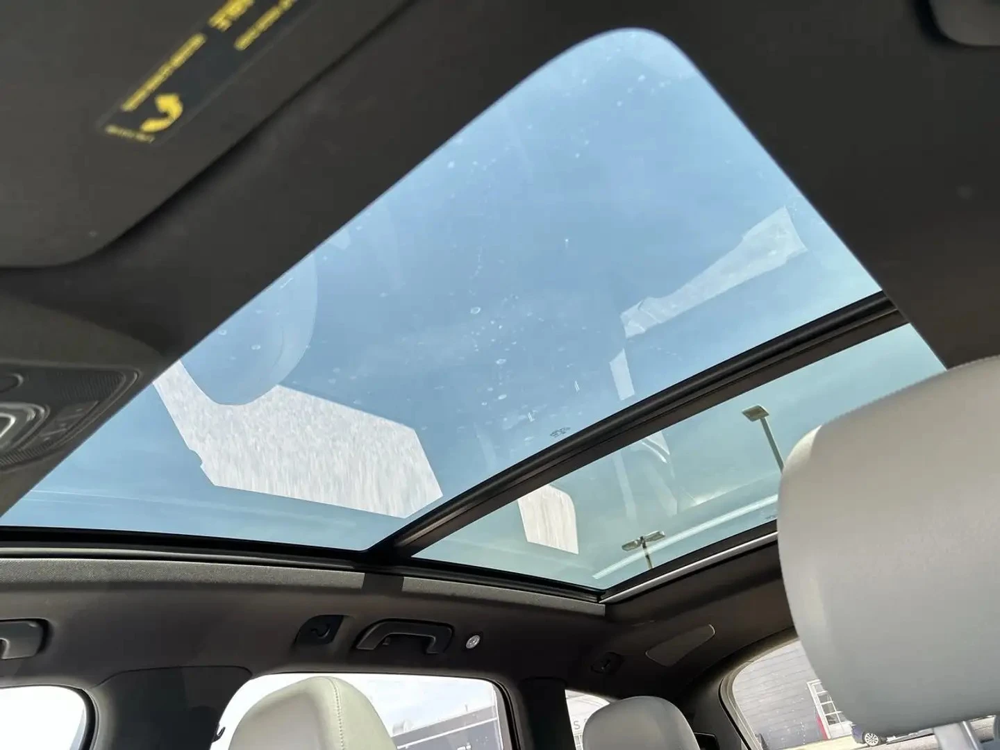 Audi Q7 TECHNIK / DISTRONIC / ОБДУХ / ПОДГРЕВИ / HEADUP / , снимка 15 - Автомобили и джипове - 54970198