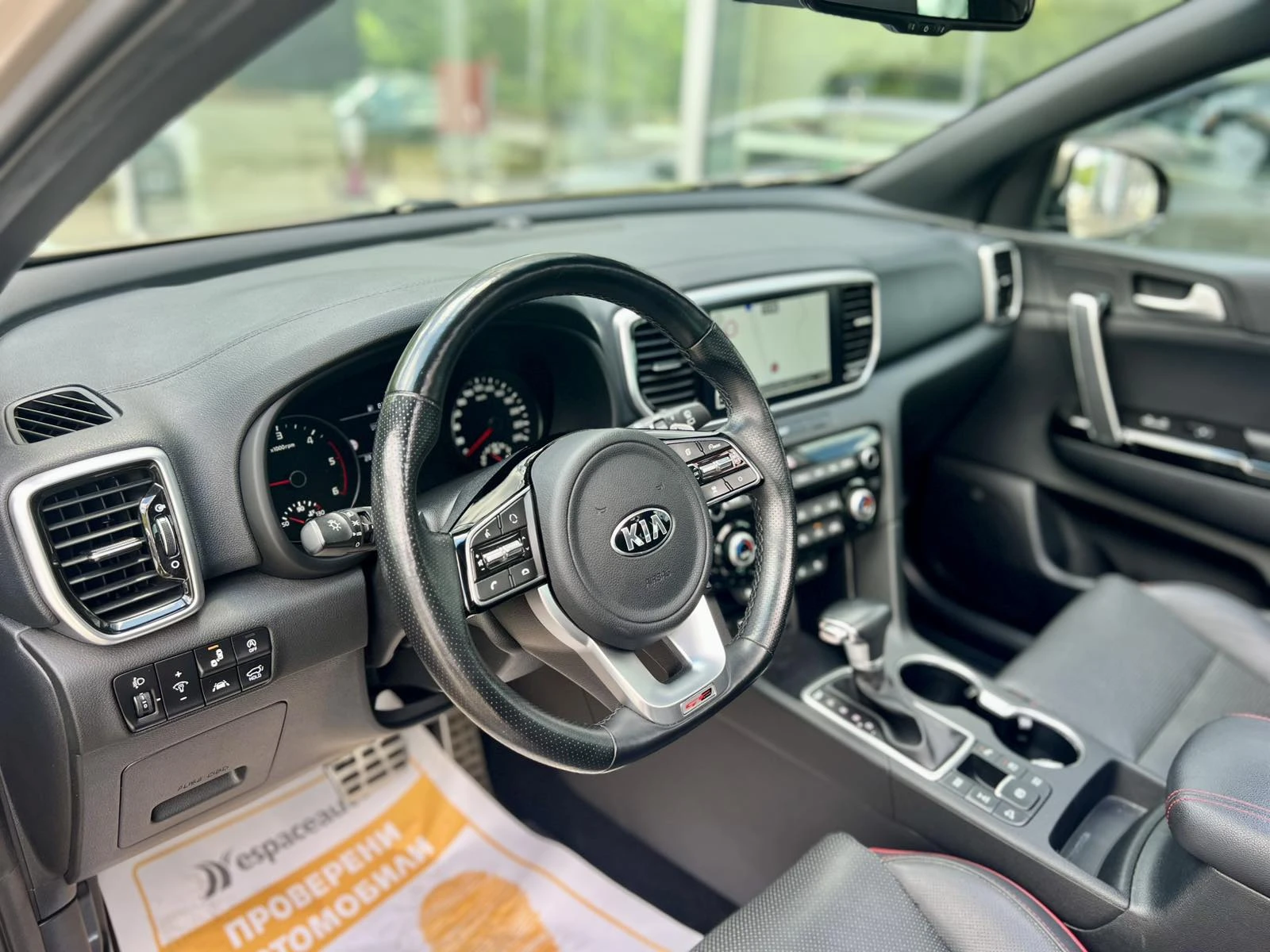 Kia Sportage 2.0 CRDi / 185 к.с. / DCT-8 / AWD/GT LINE, снимка 10 - Автомобили и джипове - 55033109