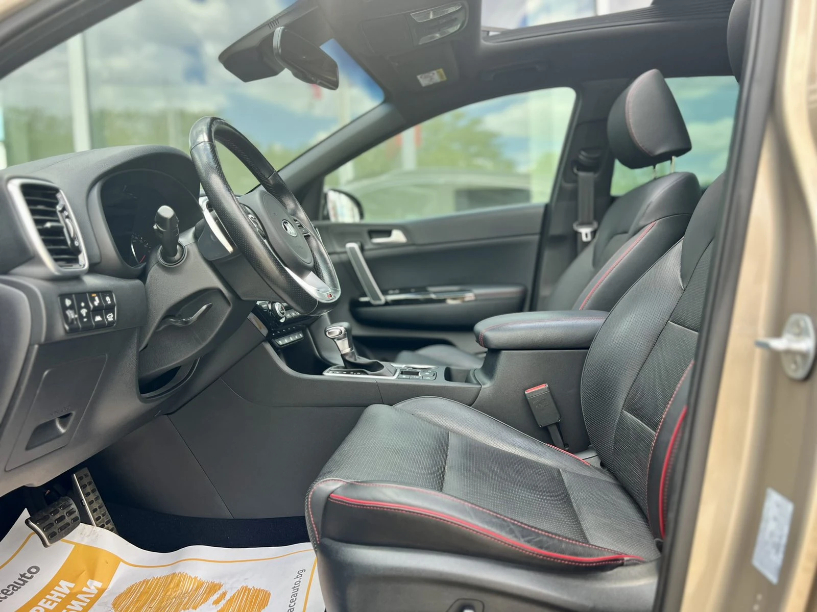 Kia Sportage 2.0 CRDi / 185 к.с. / DCT-8 / AWD/GT LINE, снимка 7 - Автомобили и джипове - 55033109