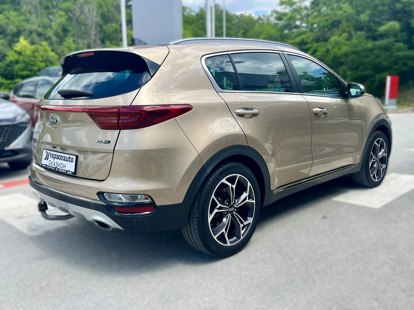Kia Sportage 2.0 CRDi / 185 к.с. / DCT-8 / AWD/GT LINE, снимка 4 - Автомобили и джипове - 55033109
