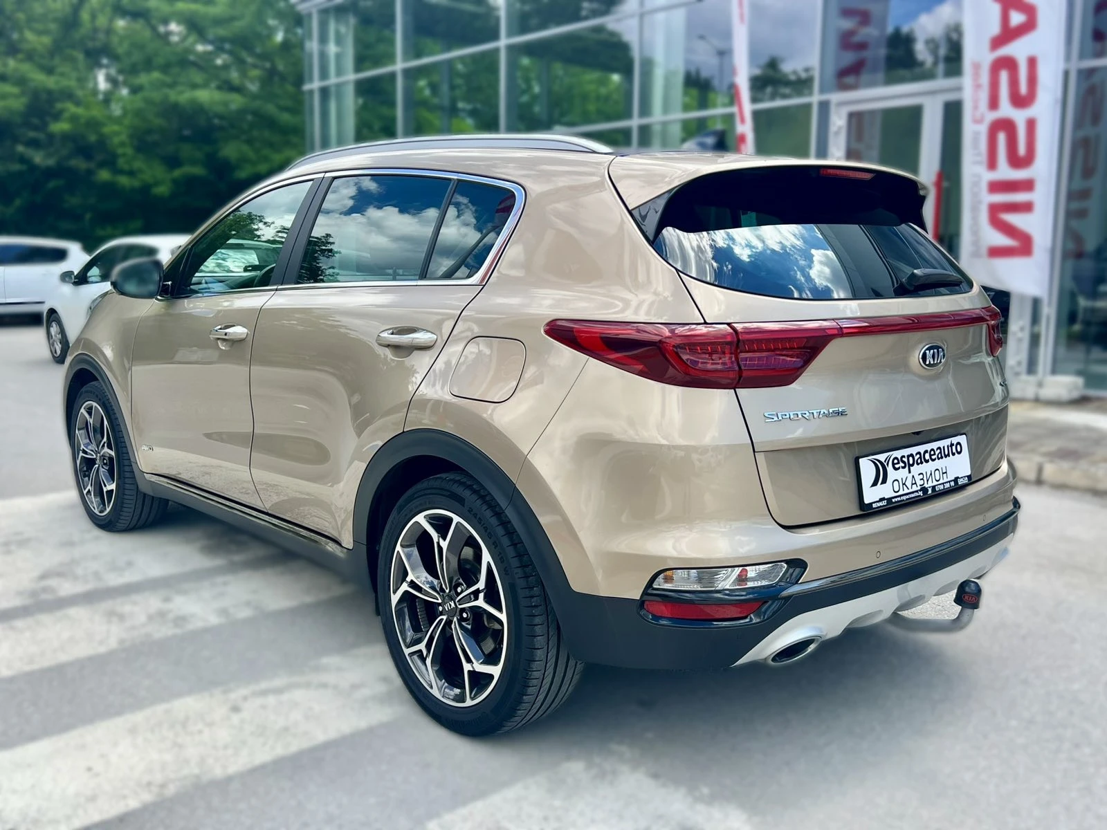 Kia Sportage 2.0 CRDi / 185 к.с. / DCT-8 / AWD/GT LINE, снимка 6 - Автомобили и джипове - 55033109