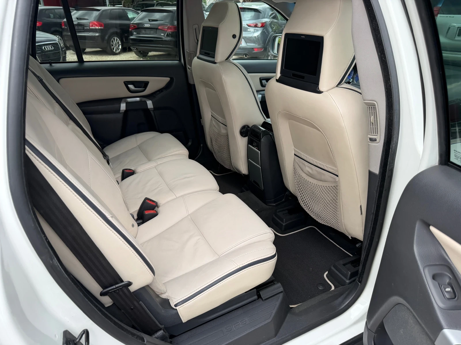 Volvo Xc90 2.4D 185k.� 6��. R-Design 3xDVD FULL | Mobile.bg � ����������� 14