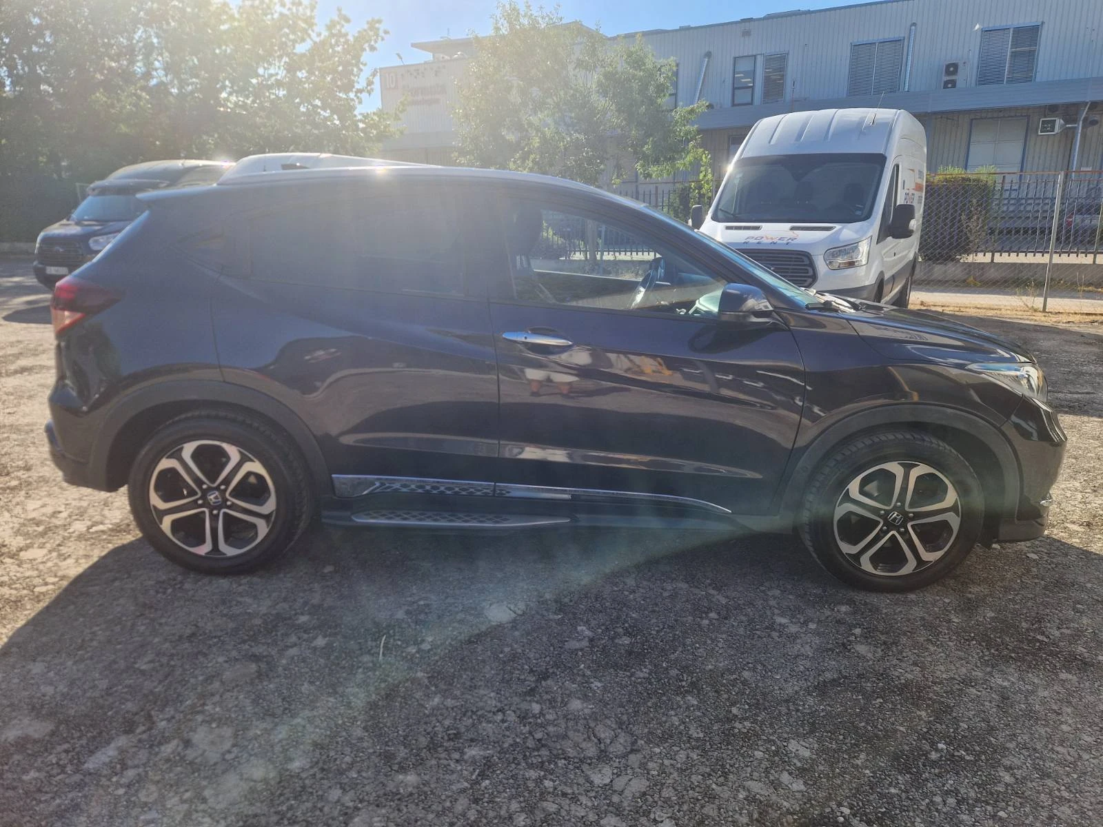 Honda Hr-v 1.5, снимка 7 - Автомобили и джипове - 55735147