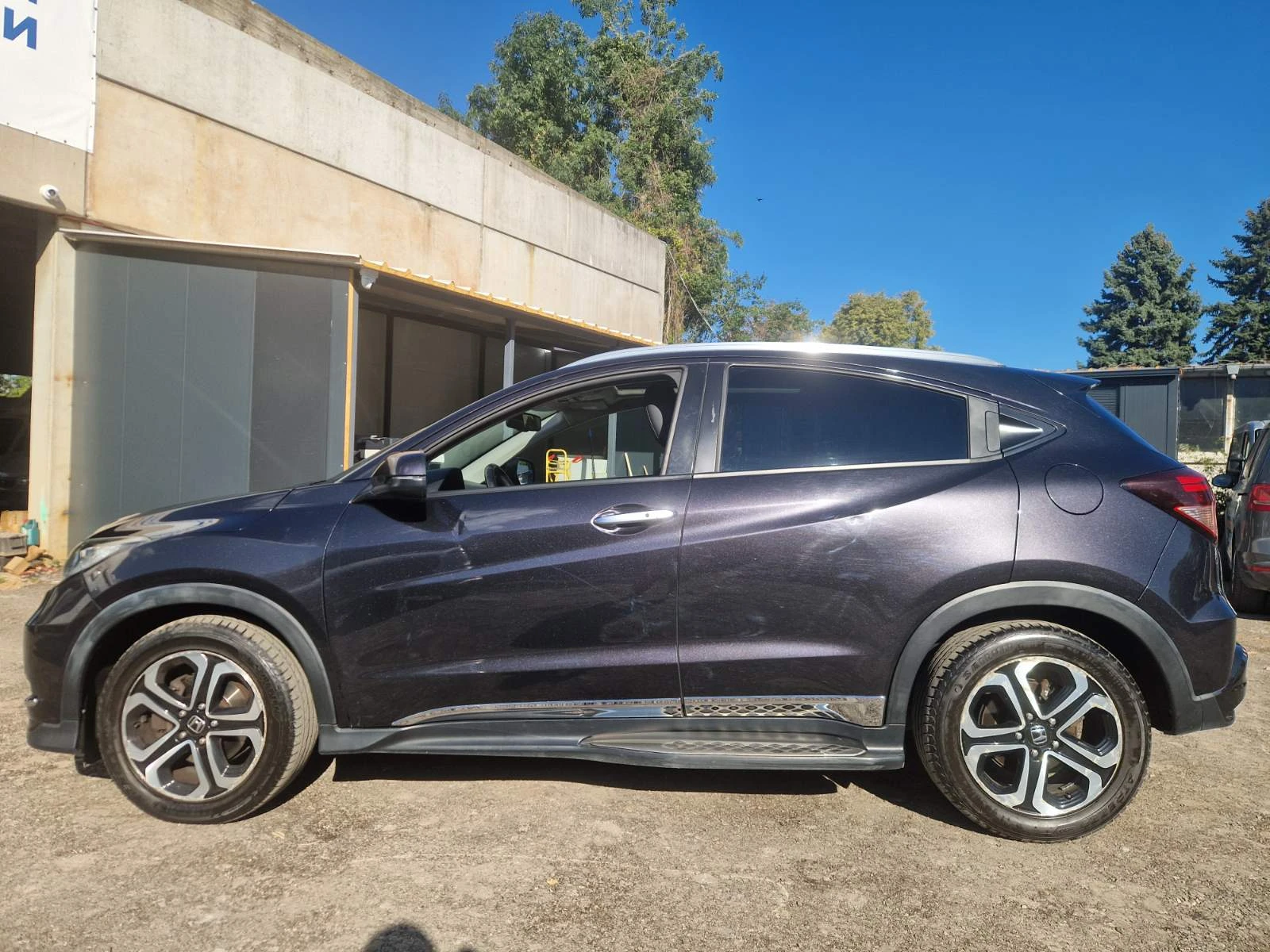 Honda Hr-v 1.5, снимка 3 - Автомобили и джипове - 55735147