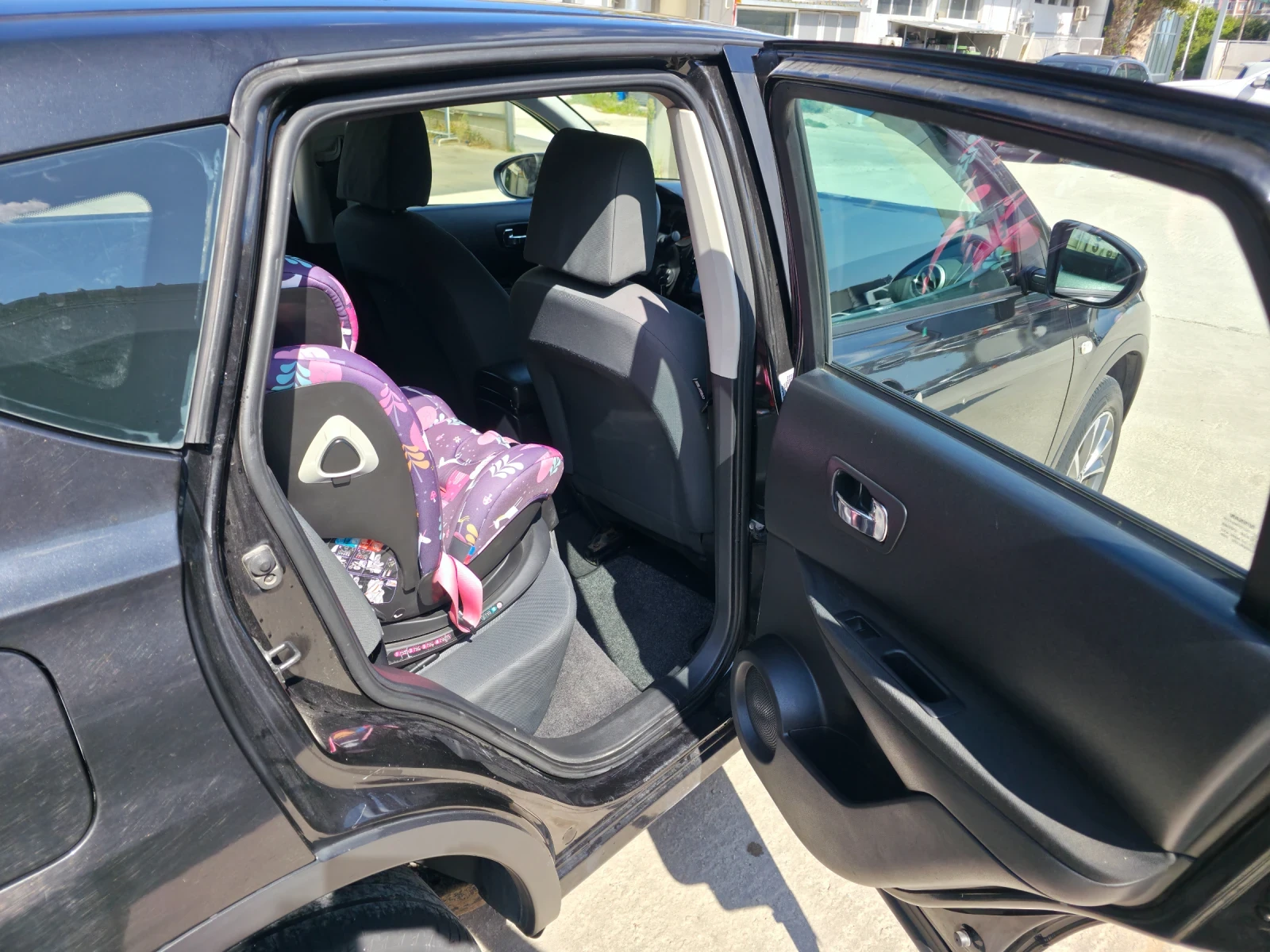 Nissan Qashqai 1.6 16v, снимка 15 - Автомобили и джипове - 55972582