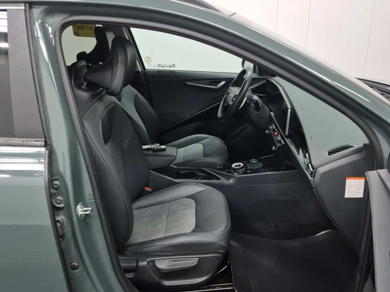 Kia Niro EV PREMIUM+ 4D UTILITY  CARFAX, снимка 14 - Автомобили и джипове - 56184421