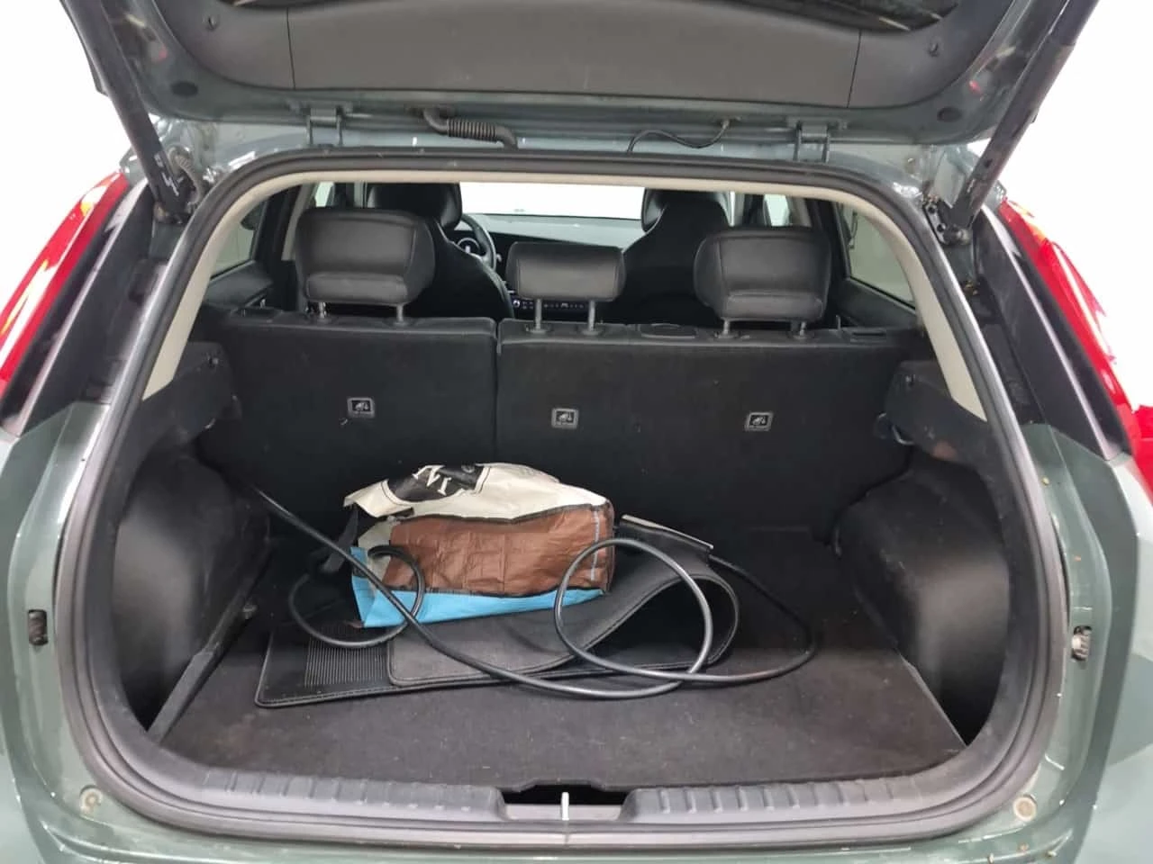 Kia Niro EV PREMIUM+ 4D UTILITY  CARFAX, снимка 10 - Автомобили и джипове - 56184421