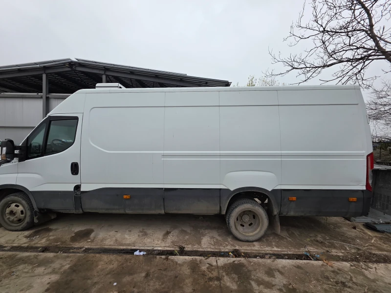 Iveco 50с18 50c35 / ХЛАДИЛЕН / B категория, снимка 2 - Бусове и автобуси - 52996778