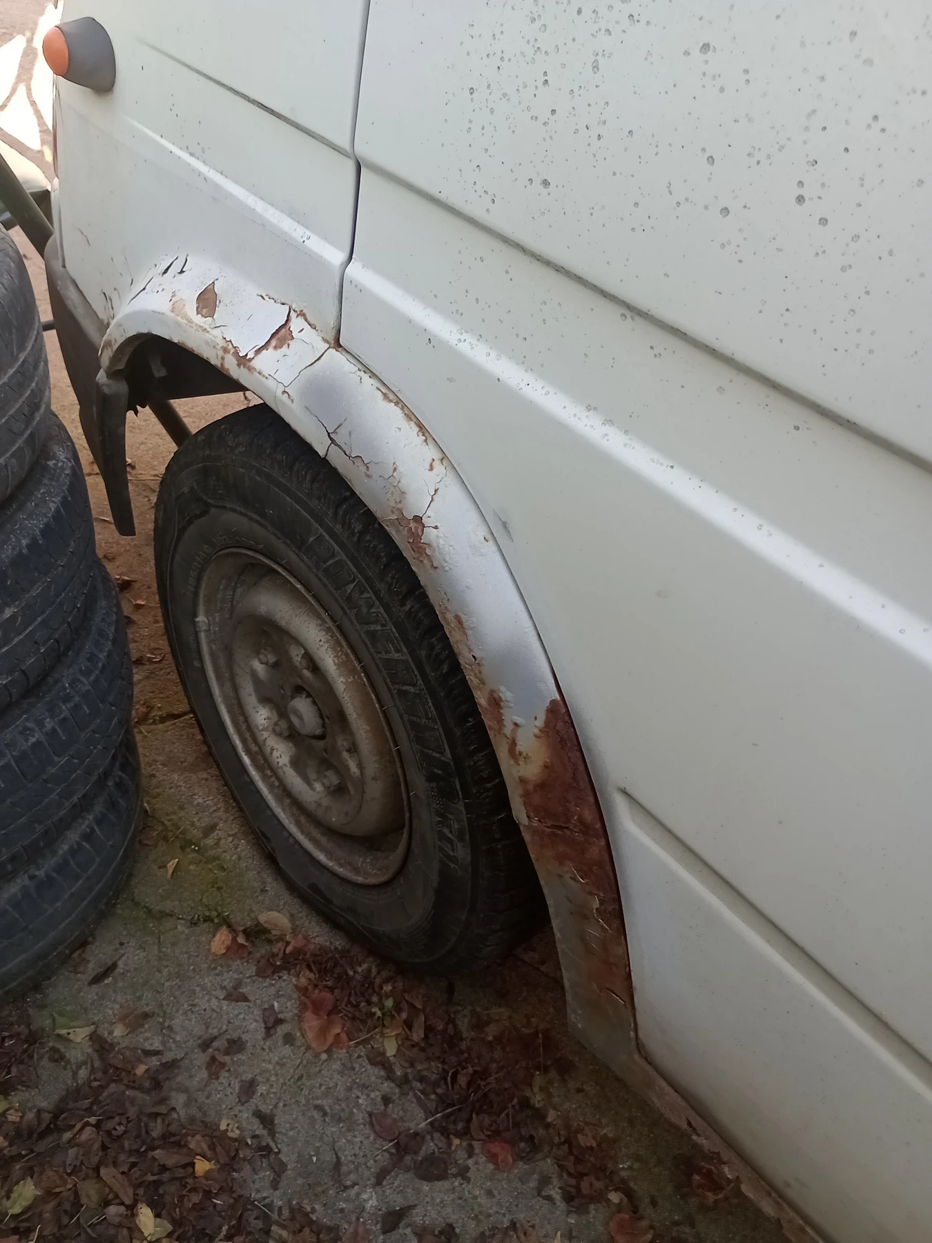 Ford Transit 2.5diesel 5speed бордови - изображение 9