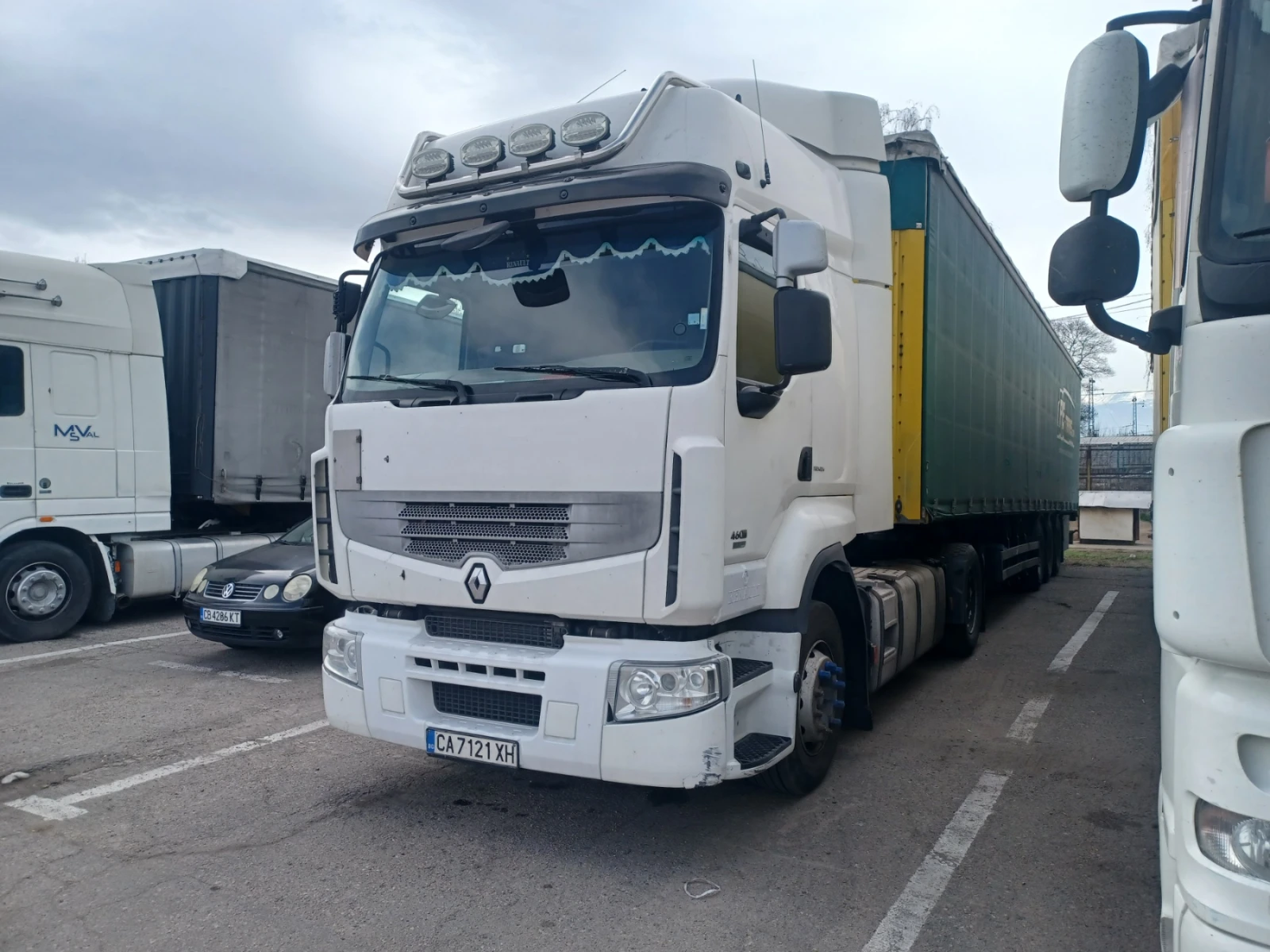 Renault Premium 460