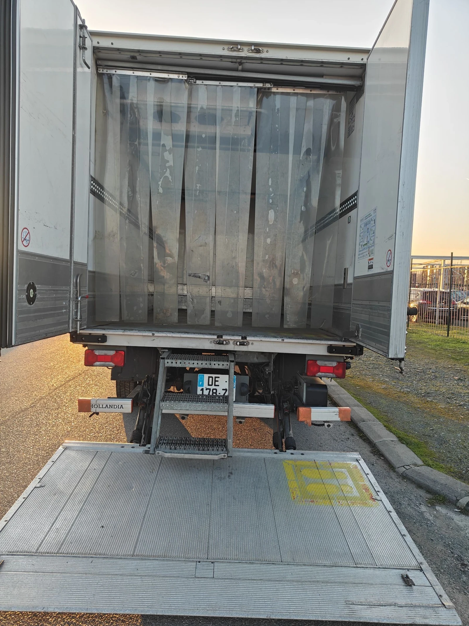 ����� ���� ����� ����� | Mobile.bg � ����������� 6