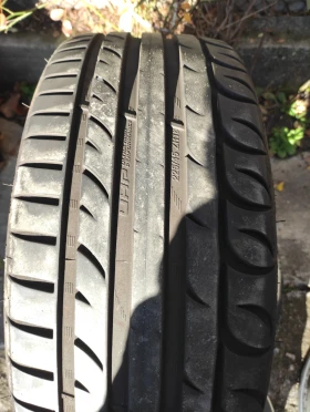 Гуми Летни 225/45R18, снимка 6 - Гуми и джанти - 52793922
