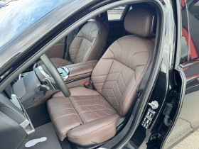 BMW 740 D-M SPORT-TV-B&W-HUD-AUTOMATIC DOORS-21-FULL FULL, снимка 10