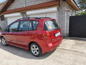 Toyota Corolla verso 2.0 Дизел, снимка 2