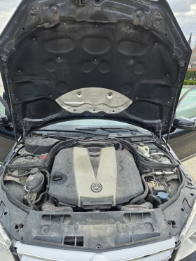 Mercedes-Benz C 320, снимка 11
