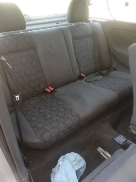 Seat Ibiza, снимка 5 - Автомобили и джипове - 45858900