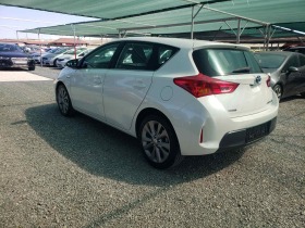 Toyota Auris 1, 8 Hibrid, снимка 6