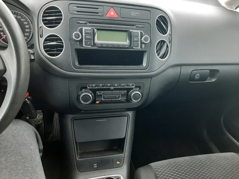 VW Golf Plus 1.6 TDI EURO5 , снимка 8 - Автомобили и джипове - 45874668