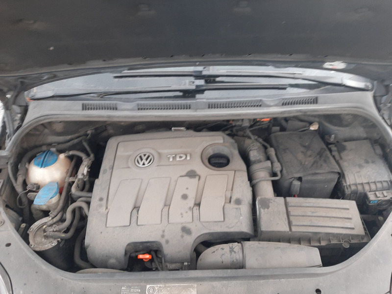 VW Golf Plus 1.6 TDI EURO5 , снимка 9 - Автомобили и джипове - 45874668