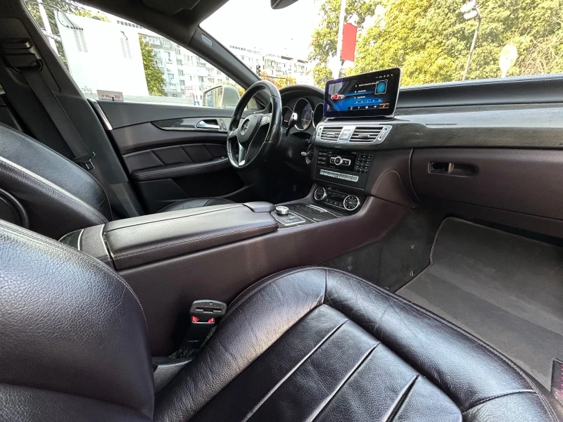 Mercedes-Benz CLS 350 4 MATIC, снимка 11 - Автомобили и джипове - 47227971