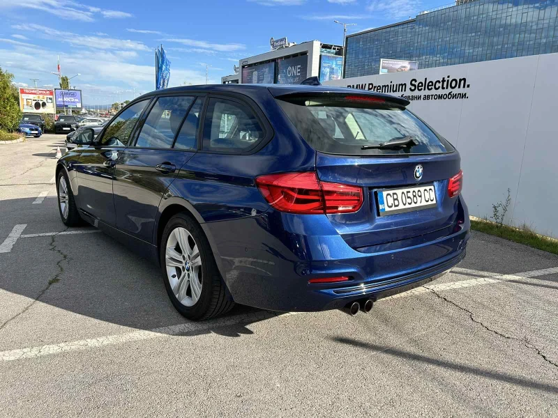 BMW 320 4x4 Facelift, снимка 4 - Автомобили и джипове - 47571334