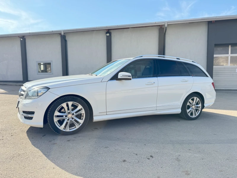 Mercedes-Benz C 220 AMG Package Facelift, снимка 3 - Автомобили и джипове - 49472499