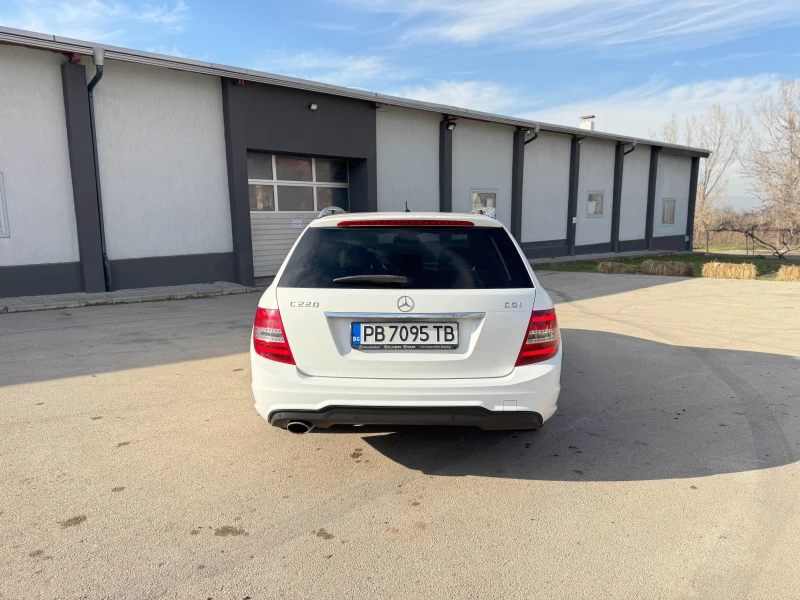 Mercedes-Benz C 220 AMG Package Facelift, снимка 5 - Автомобили и джипове - 49472499