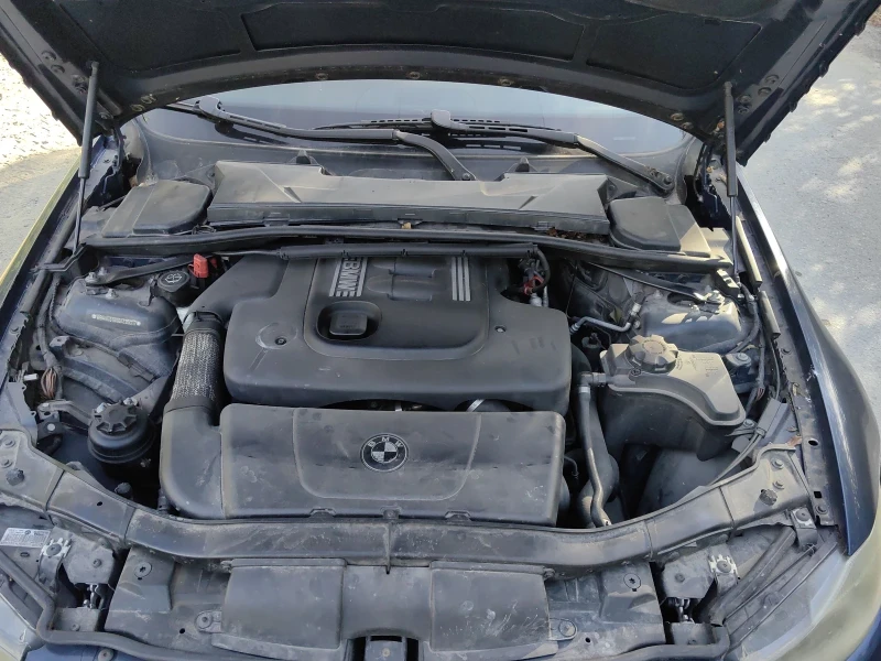 BMW 320 Touring, снимка 9 - Автомобили и джипове - 51487643