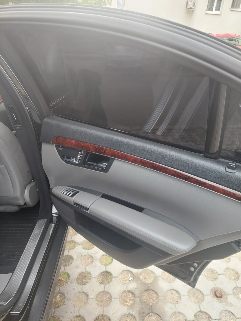 Mercedes-Benz S 500 4MATIC AMG , снимка 10 - Автомобили и джипове - 52417539