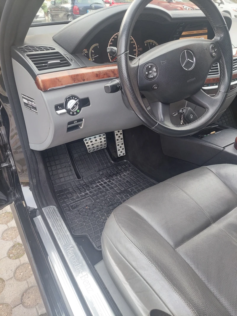 Mercedes-Benz S 500 4MATIC AMG , снимка 14 - Автомобили и джипове - 52417539