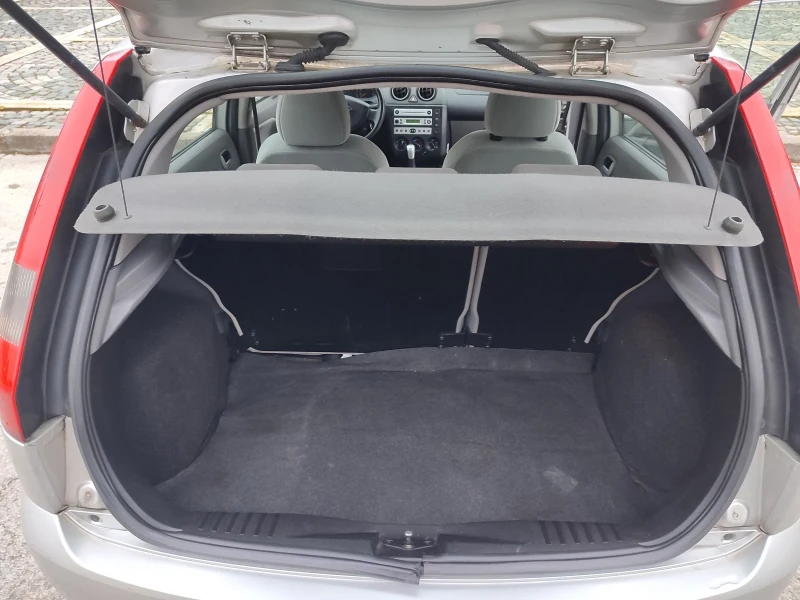 Ford Fiesta, снимка 15 - Автомобили и джипове - 52830458