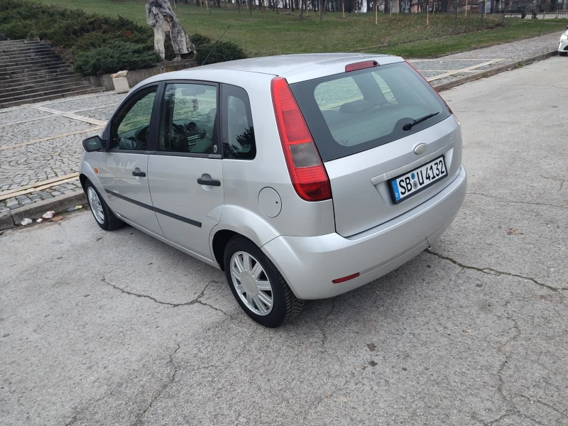 Ford Fiesta, снимка 5 - Автомобили и джипове - 52830458