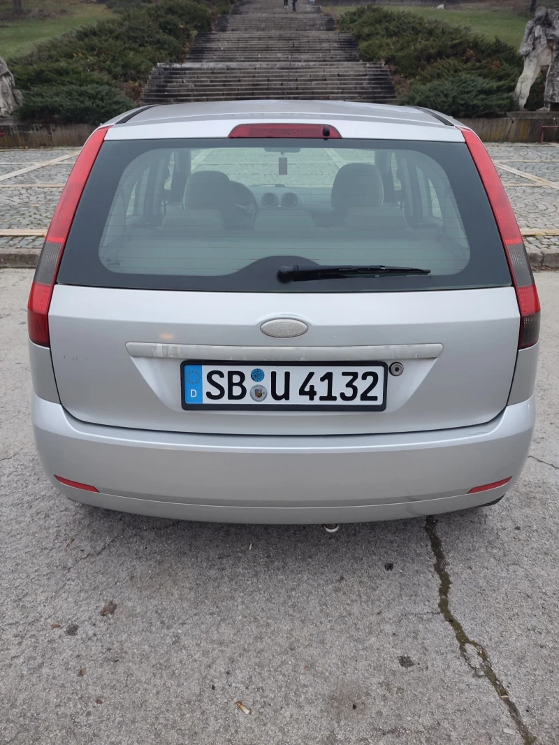Ford Fiesta, снимка 6 - Автомобили и джипове - 52830458