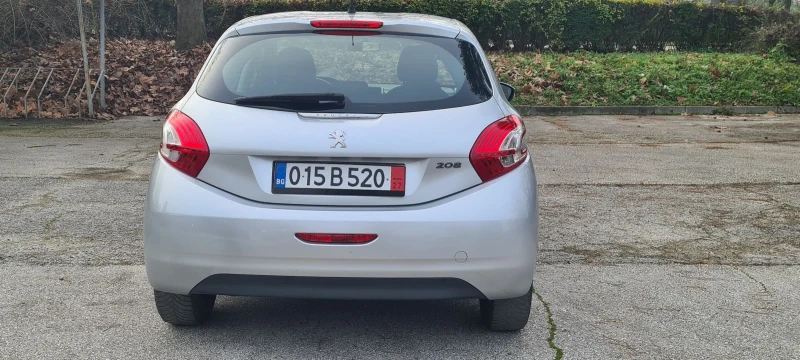 Peugeot 208 1.4HDI NAVI, снимка 6 - Автомобили и джипове - 52881334