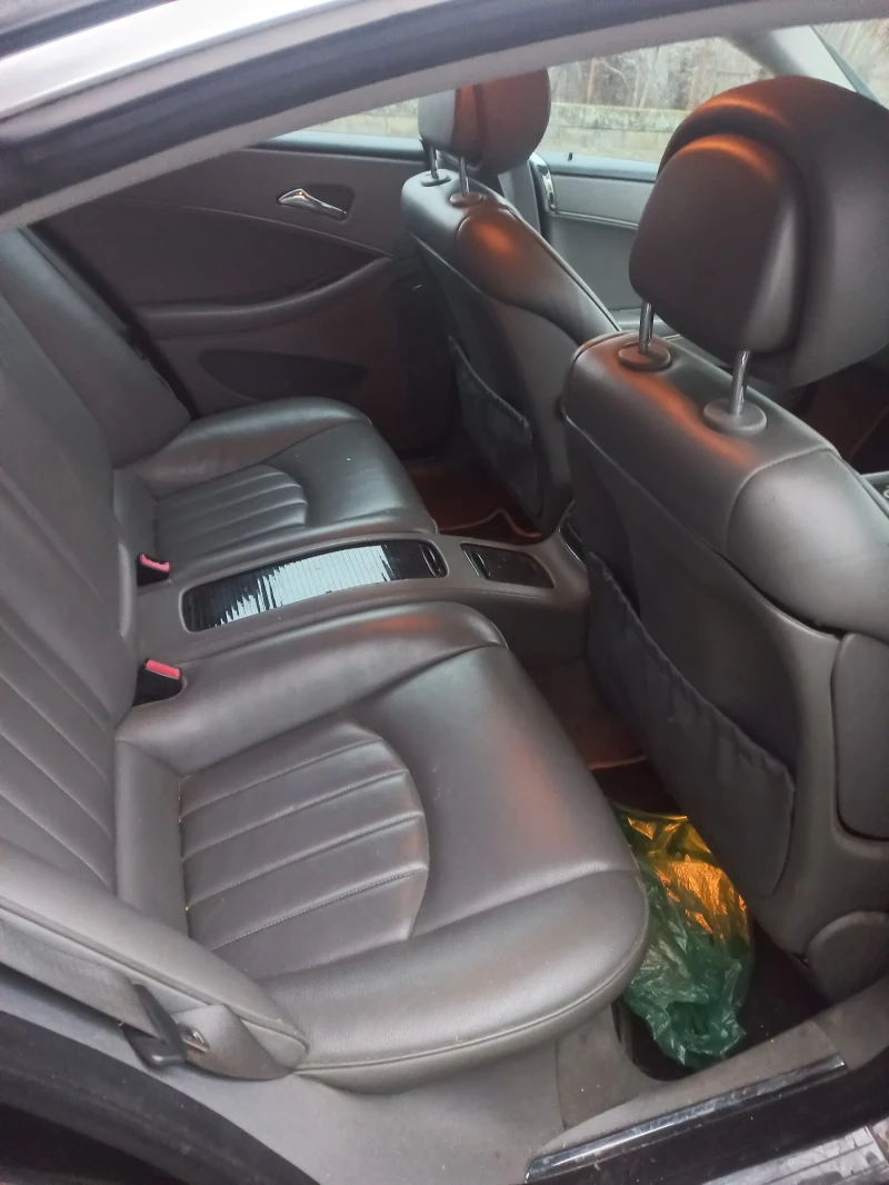 Mercedes-Benz 320, снимка 6 - Автомобили и джипове - 53456890