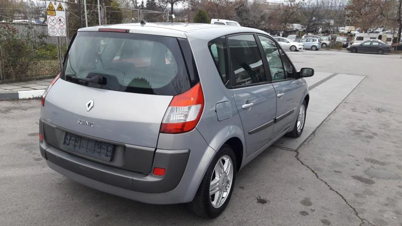 Renault Scenic 1.9DCI-6 СК, снимка 4 - Автомобили и джипове - 27168836