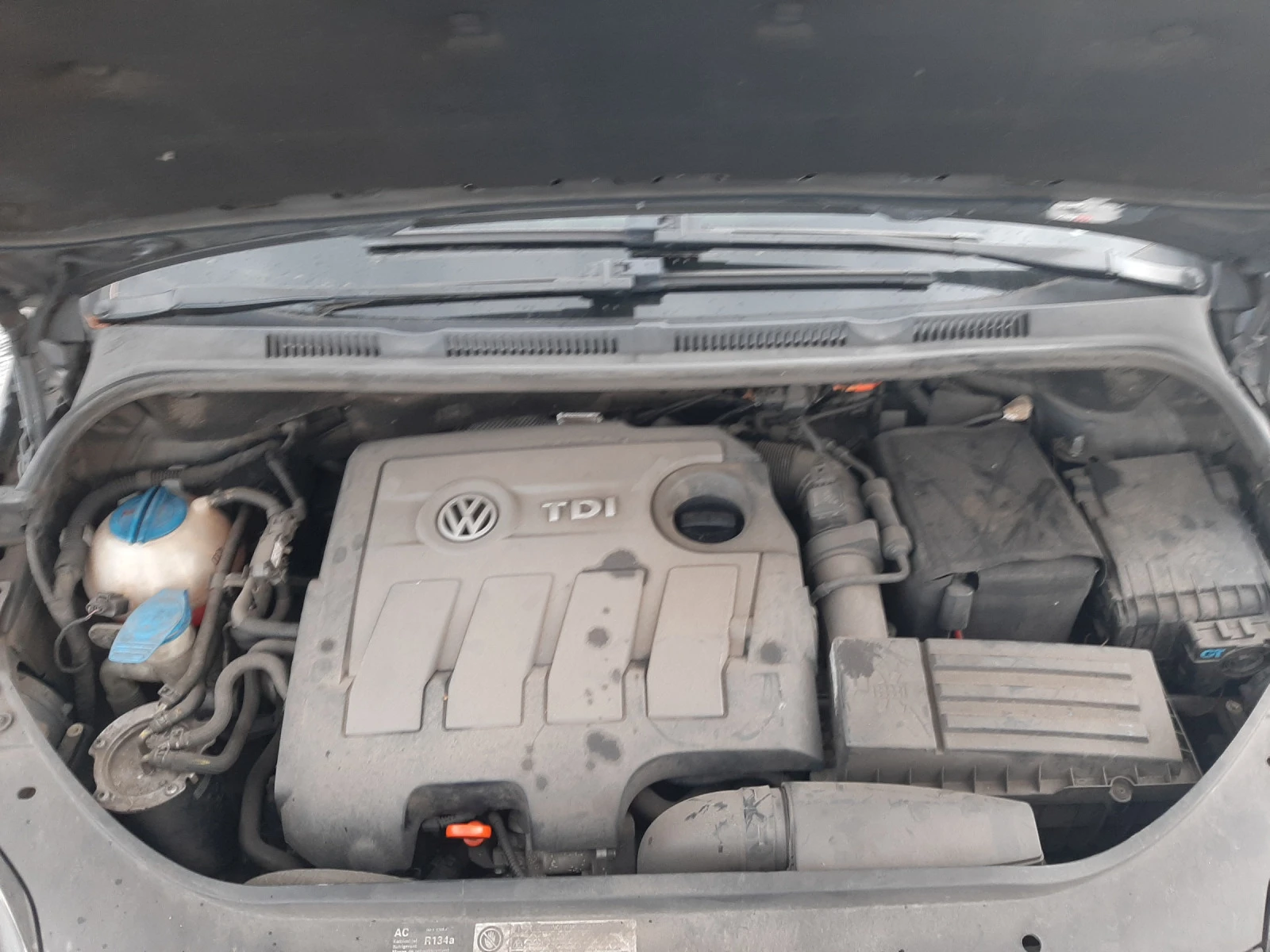 VW Golf Plus 1.6 TDI EURO5  - изображение 9