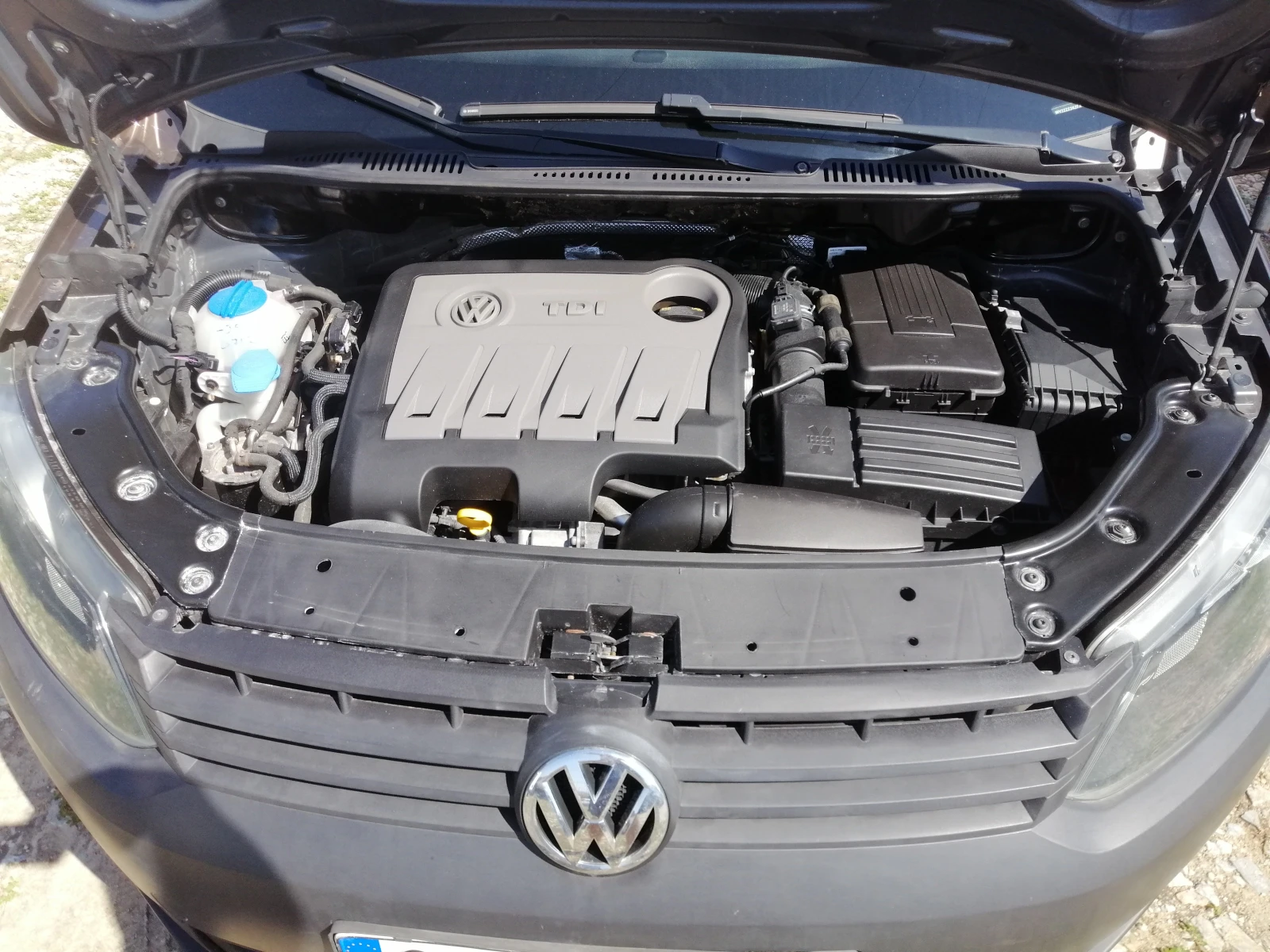 VW Caddy 1.6 TDI | Mobile.bg — изображение 16