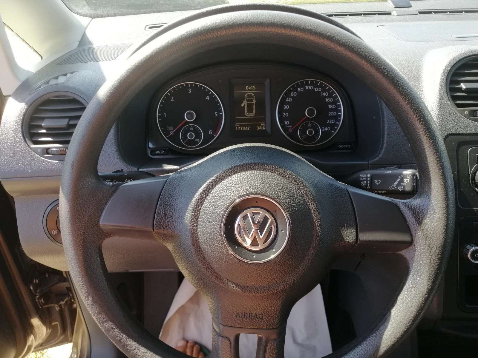 VW Caddy 1.6 TDI | Mobile.bg — изображение 14