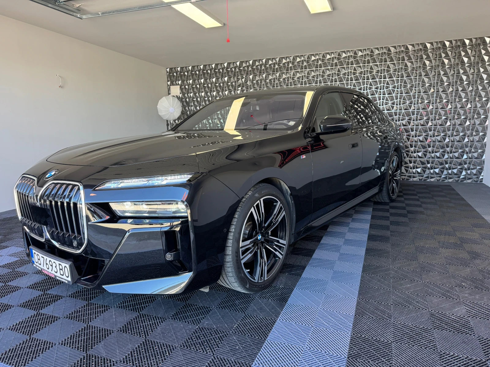 BMW 740 D-M SPORT-TV-B&W-HUD-AUTOMATIC DOORS-21-FULL FULL | Mobile.bg � ����������� 2