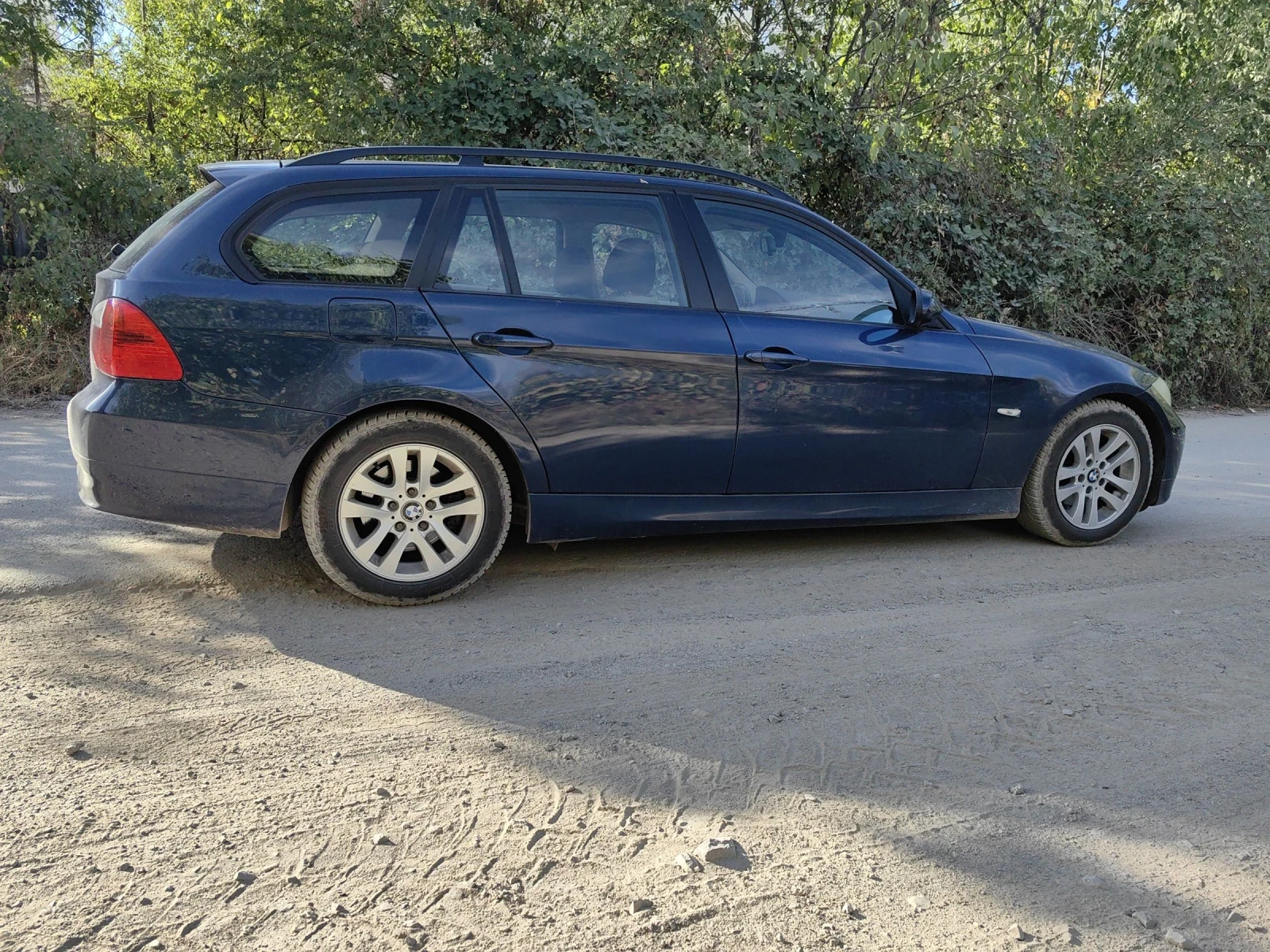 BMW 320 Touring - изображение 5