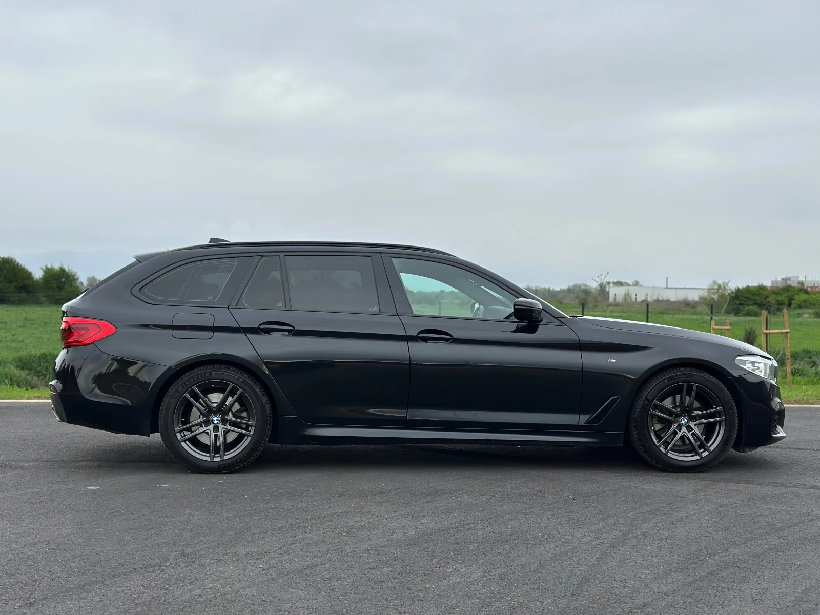 BMW 520 d Touring/M Sport - изображение 5