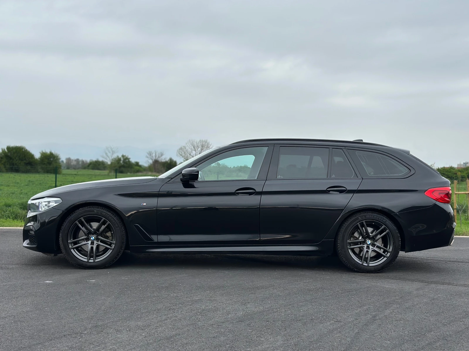BMW 520 d Touring/M Sport - изображение 4