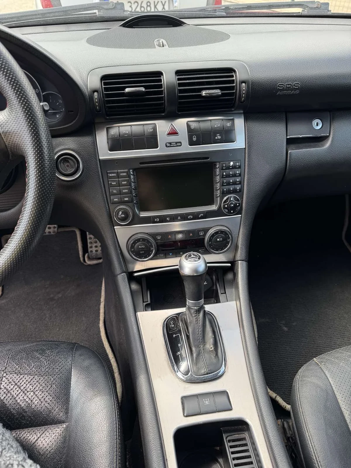 Mercedes-Benz C 320  - изображение 6