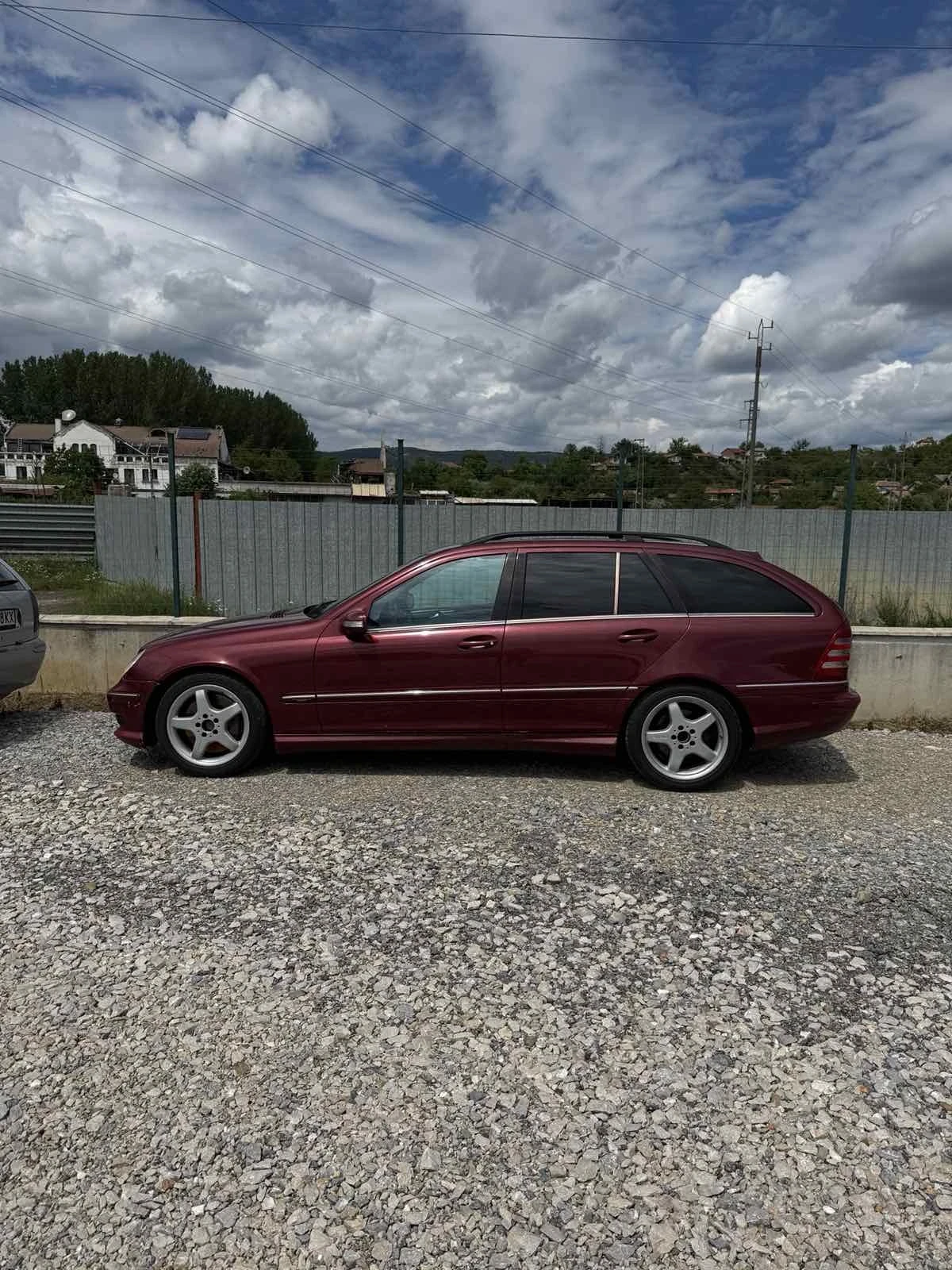 Mercedes-Benz C 320  - изображение 4