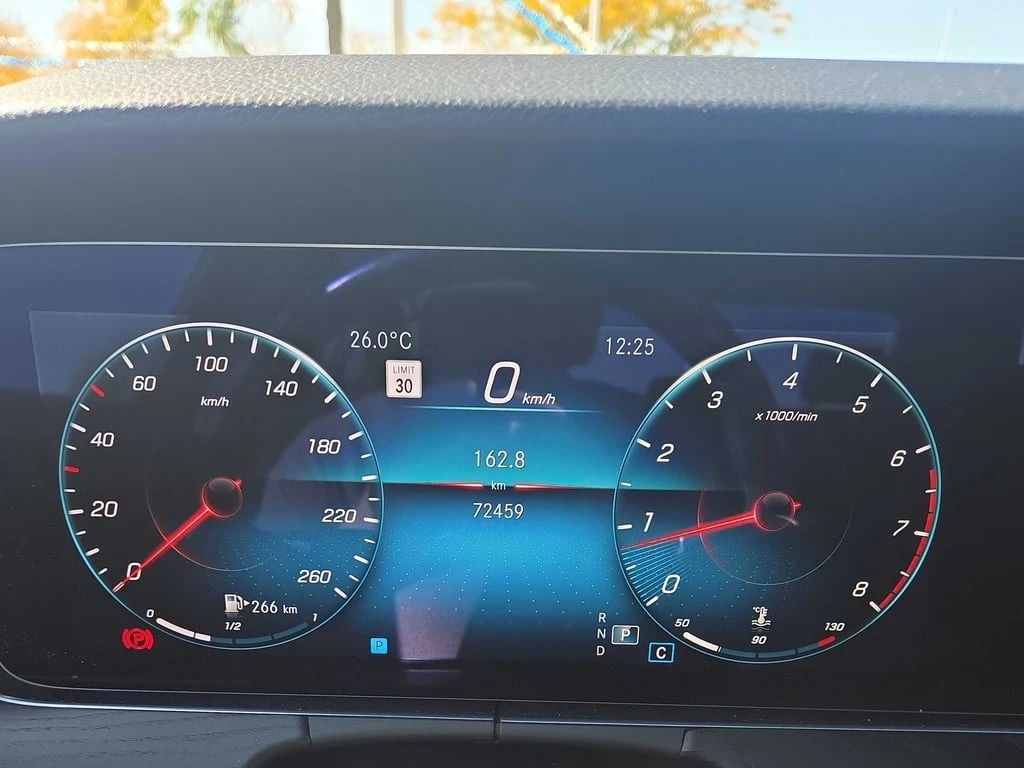 Mercedes-Benz E 350 * CARFAX * БЕЗ ПЪРВОНАЧАЛНА ВНОСКА - изображение 8