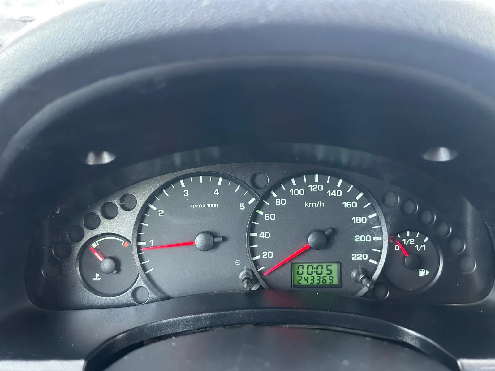 Ford Connect 1.8TDCI | Mobile.bg � ����������� 10