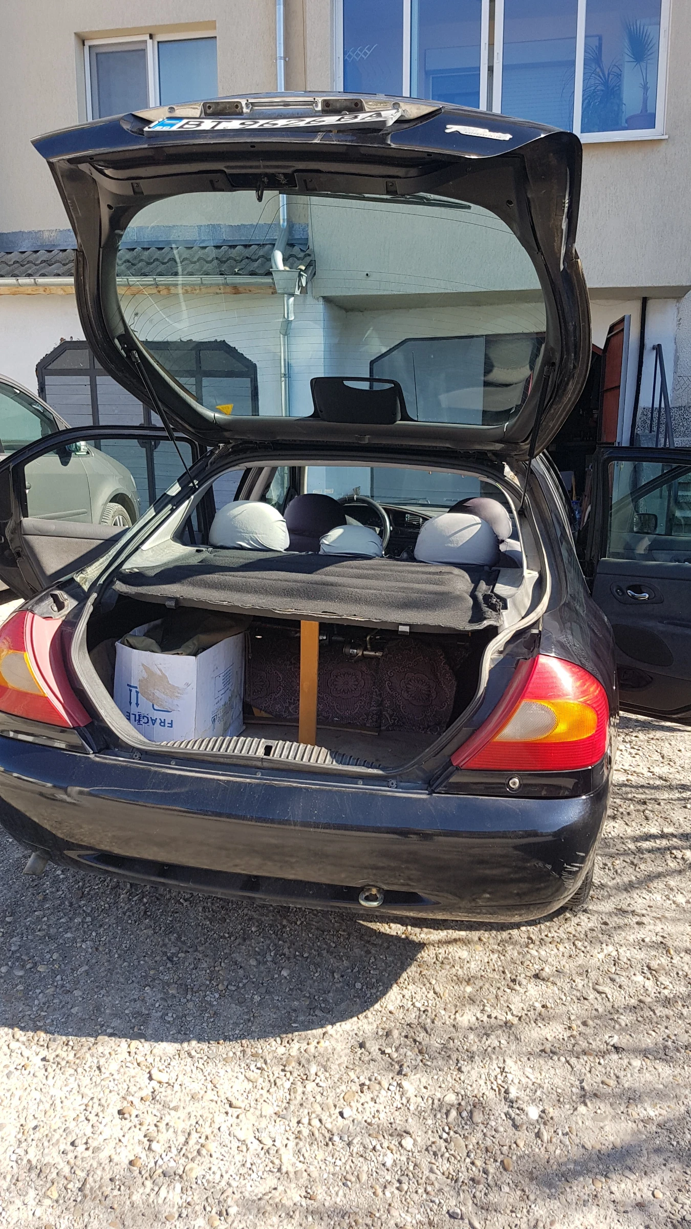 Ford Mondeo 2.0 i | Mobile.bg � ����������� 8