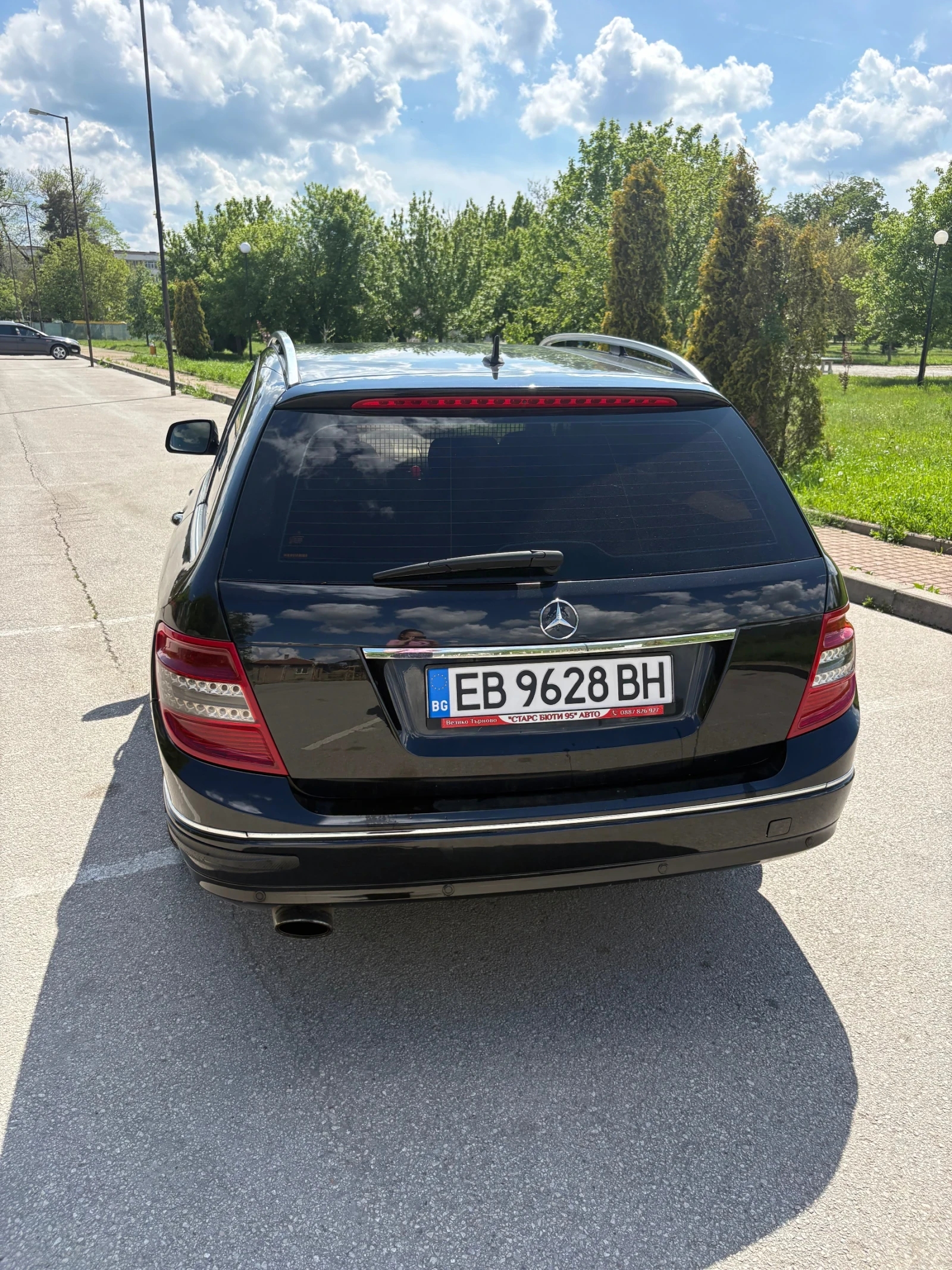 Mercedes-Benz C 220, снимка 8 - Автомобили и джипове - 54492944
